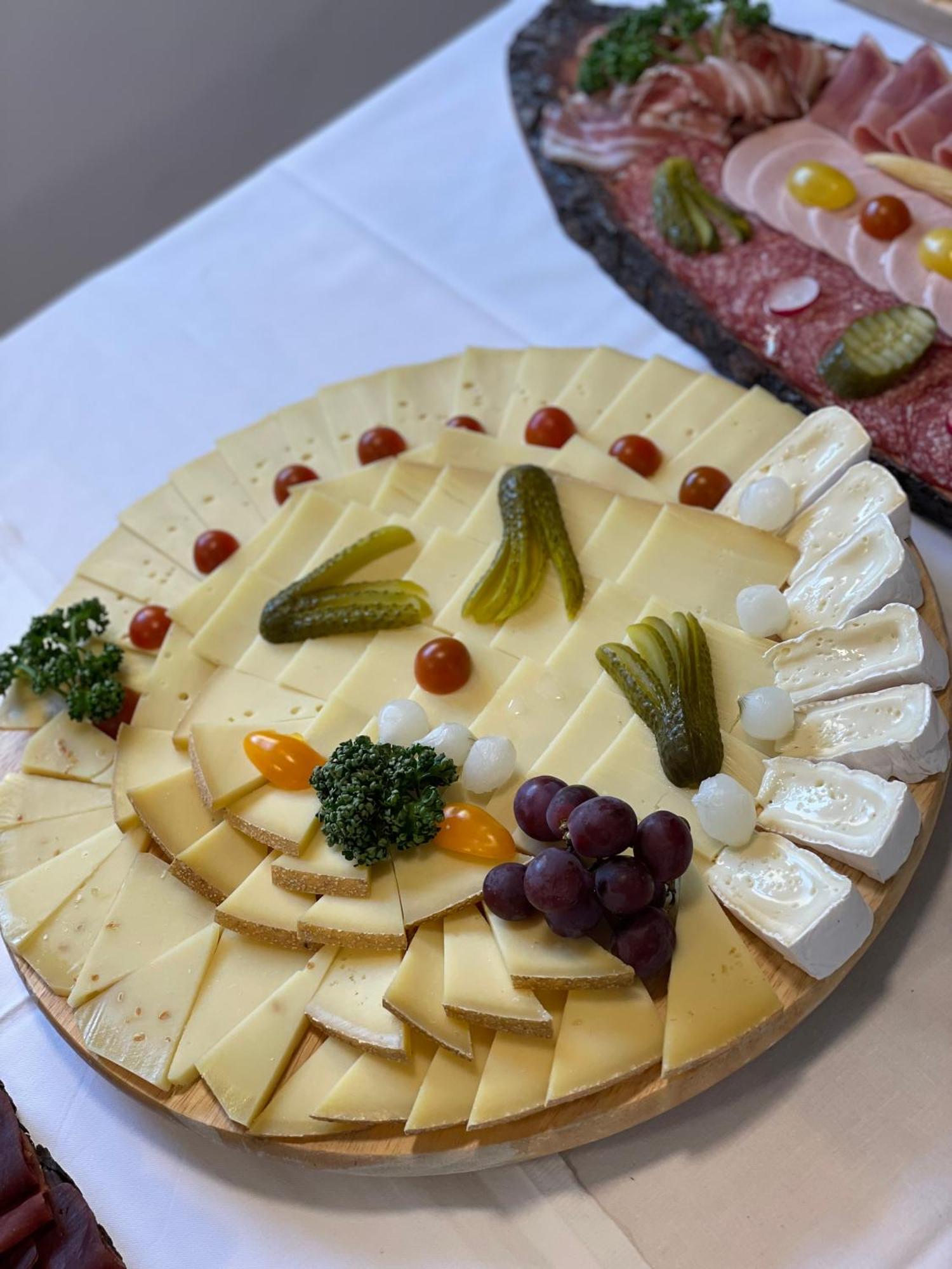 Muhlen Hotel Restaurant Edelweiss מראה חיצוני תמונה